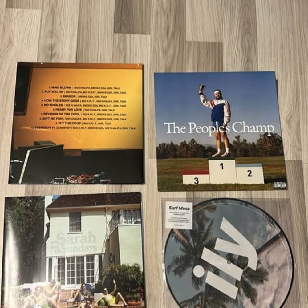 4 Records